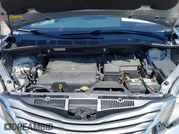 2011 Toyota Sienna XLE AAS with VIN 5TDYK3DC3BS083443, listed as a IAAI auction lot 42015856 with 138,045 mi miles and . Bid and sale history available at DreamBid. Image 10.