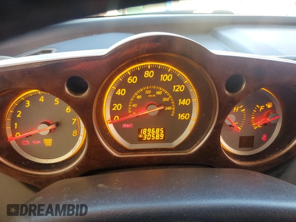 2006 Nissan Murano SL с VIN JN8AZ08T56W418217, выставлен на аукционе Copart как лот 57130025 с пробегом 189 685 миль миль и Списание • Salvage title. История ставок и продаж доступна на DreamBid. Изображение 9.