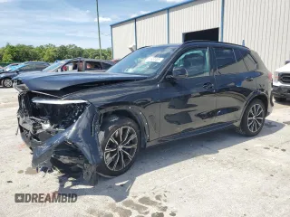 2020 BMW X5 sDrive40i with VIN 5UXCR4C02LLT18645, listed as a Copart auction lot 51653465 with 27,186 mi miles and Salvage title. Bid and sale history available at DreamBid. Image 1.