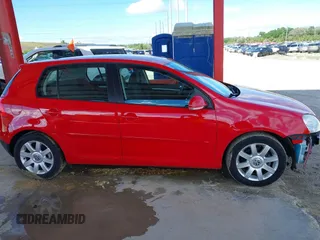 2009 Volkswagen Rabbit S with VIN WVWDA71KX9W142227, listed as a IAAI auction lot 41660811 with 47,108 mi miles. Bid and sale history available at carsss.com. Image 14.