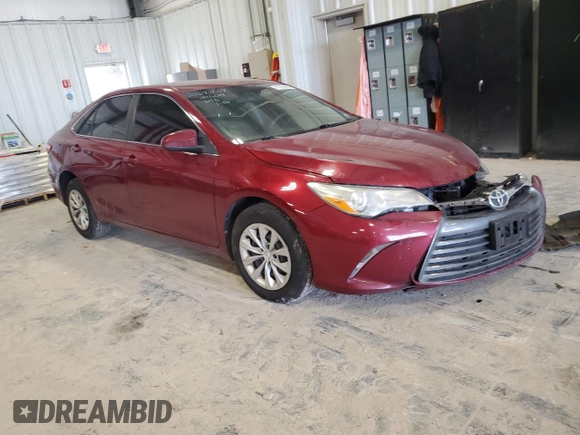 2015 Toyota Camry XLE with VIN 4T1BF1FK1FU972435, listed as a Copart auction lot 41929005 with Not Provided miles and Clean Title. Bid and sale history available at carsss.com. Image 4.