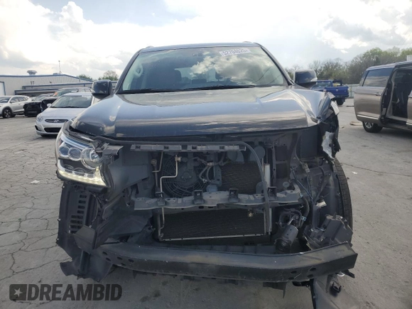 2014 Lexus GX 460 with VIN JTJBM7FX1E5087652, listed as a Copart auction lot 52704025 with 147,721 mi miles and Salvage title. Bid and sale history available at DreamBid. Image 5.