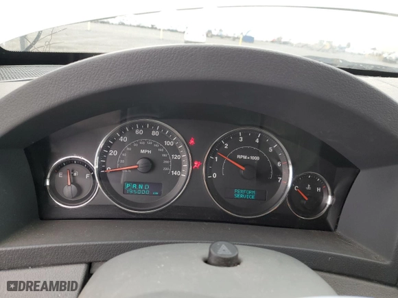2007 Jeep Grand Cherokee Laredo with VIN 1J8GR48K17C638499, listed as a Copart auction lot 49649565 with 195,000 mi miles and Salvage Title. Bid and sale history available at carsss.com. Image 9.