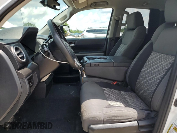 2019 Toyota Tundra SR with VIN 5TFTY5F18KX010661, listed as a Copart auction lot 62647095 with 181,713 mi miles and Salvage title. Bid and sale history available at DreamBid. Image 7.
