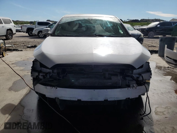 2015 Buick LaCrosse Leather with VIN 1G4GB5GR1FF262329, listed as a Copart auction lot 86830744 with 131,915 mi miles and Salvage Title. Bid and sale history available at DreamBid. Image 5.