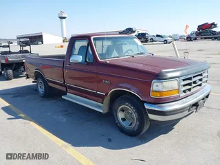 1996 Ford F-150 Special with VIN 1FTEF15N6TLA07696, listed as a IAAI auction lot 41820435 with 216,072 mi miles. Bid and sale history available at carsss.com. Image 1.