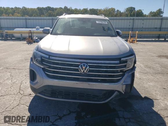 2024 Volkswagen Atlas SE with VIN 1V2DR2CAXRC527996, listed as a Copart auction lot 74796794 with 18,934 mi miles and Salvage title. Bid and sale history available at DreamBid. Image 5.