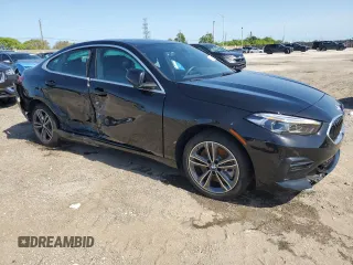 2024 BMW 2 Series 228i z VIN WBA53AK08R7R71605, wystawiony jako Copart lot #57066575 z przebiegiem 10 929 mil mil oraz Czysty tytuł • Clean title. Historia ofert i sprzedaży dostępna na DreamBid. Obrazek 4.
