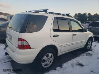 2005 Mercedes-Benz M-Class 3.7L with VIN 4JGAB57E65A524585, listed as a Copart auction lot 89055505 with 158,030 mi miles and Salvage Title. Bid and sale history available at carsss.com. Image 3.