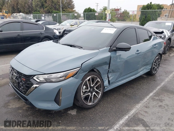 2025 Nissan Sentra SR с VIN 3N1AB8DVXSY233950, выставлен на аукционе IAAI как лот 42429684 с пробегом 5 114 миль миль и . История ставок и продаж доступна на DreamBid. Изображение 19.