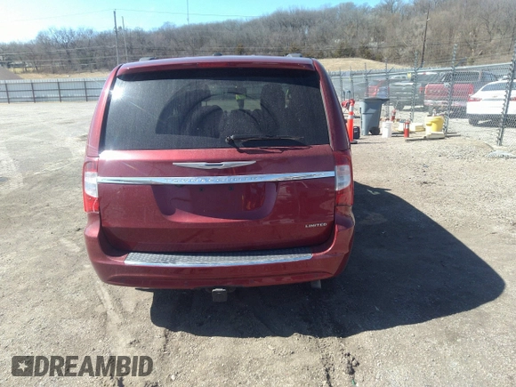 2014 Chrysler Town & Country Limited with VIN 2C4RC1GG5ER463952, listed as a IAAI auction lot 41825303 with 150,131 mi miles and . Bid and sale history available at DreamBid. Image 16.