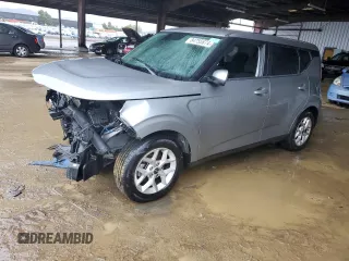 2023 Kia Soul LX with VIN KNDJ23AU1P7854093, listed as a Copart auction lot 85155284 with 48,698 mi miles and Salvage Title. Bid and sale history available at carsss.com. Image 1.