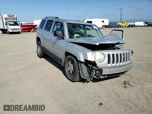 2014 Jeep Patriot Sport с VIN 1C4NJPBA9ED545082, выставлен на аукционе Copart как лот 56802345 с пробегом Не указан миль и Списание • Salvage title. История ставок и продаж доступна на DreamBid. Изображение 14.