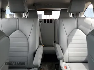 2022 Toyota Highlander XLE with VIN 5TDHZRBH6NS570427, listed as a Copart auction lot 51982165 with 34,072 mi miles and Clean title. Bid and sale history available at DreamBid. Image 10.
