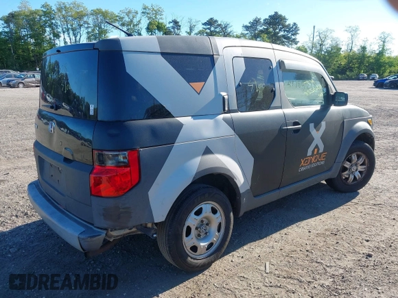 2004 Honda Element EX with VIN 5J6YH286X4L006175, listed as a IAAI auction lot 42316315 with Not provided miles and . Bid and sale history available at DreamBid. Image 4.
