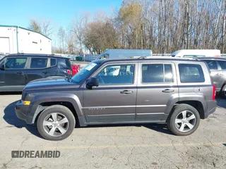 2017 Jeep Patriot High Altitude with VIN 1C4NJRFB7HD194823, listed as a IAAI auction lot 40807424 with 65,956 mi miles. Bid and sale history available at carsss.com. Image 14.