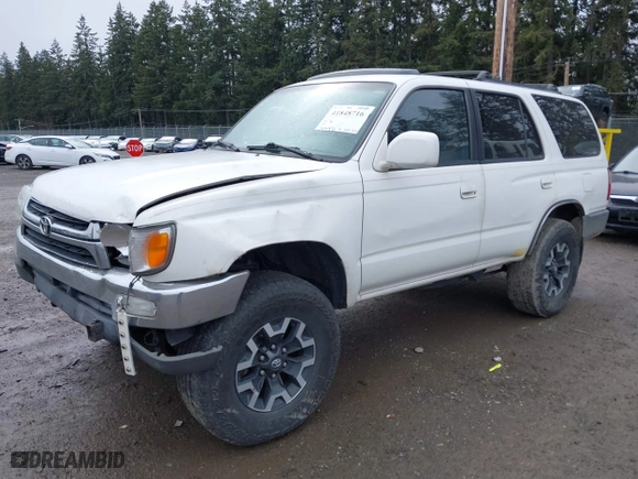 1999 Toyota 4Runner SR5 with VIN JT3HN86R1X0225292, listed as a IAAI auction lot 41848716 with 304,978 mi miles. Bid and sale history available at carsss.com. Image 17.