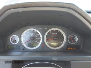 2010 Volvo XC90 с VIN YV4852CT2A1547995, выставлен на аукционе IAAI как лот 42530748 с пробегом 118 804 миль миль и . История ставок и продаж доступна на DreamBid. Изображение 7.
