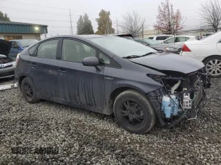 2013 Toyota Prius One with VIN JTDKN3DU0D5549716, listed as a Copart auction lot 82035724 with 100,909 mi miles and Salvage Title. Bid and sale history available at carsss.com. Image 4.