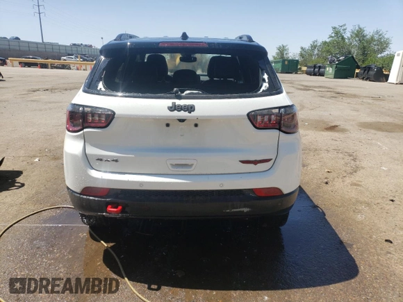 2025 Jeep Compass Trailhawk with VIN 3C4NJDDN2ST533537, listed as a Copart auction lot 61374825 with 8,889 mi miles and Clean title. Bid and sale history available at DreamBid. Image 6.