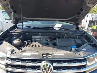 2019 Volkswagen Atlas SE with VIN 1V2WR2CA4KC620074, listed as a IAAI auction lot 42657399 with 75,306 mi miles and . Bid and sale history available at DreamBid. Image 10.