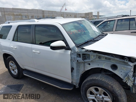 2015 Toyota 4Runner Limited with VIN JTEBU5JR8F5259768, listed as a IAAI auction lot 42490872 with 84,007 mi miles and . Bid and sale history available at DreamBid. Image 13.
