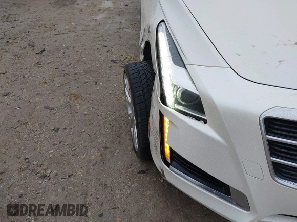2014 Cadillac CTS Luxury AWD with VIN 1G6AX5S33E0156239, listed as a IAAI auction lot 41452922 with Not Provided miles and . Bid and sale history available at DreamBid. Image 18.