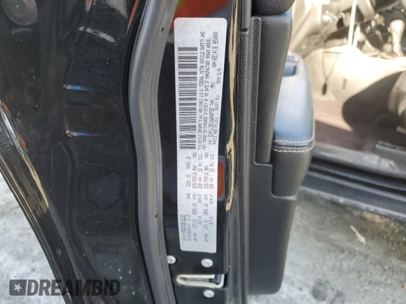 2017 Jeep Cherokee Limited с VIN 1C4PJLDB1HW640753, выставлен на аукционе Copart как лот 54662065 с пробегом 63 644 миль миль и Списание • Salvage title. История ставок и продаж доступна на DreamBid. Изображение 13.