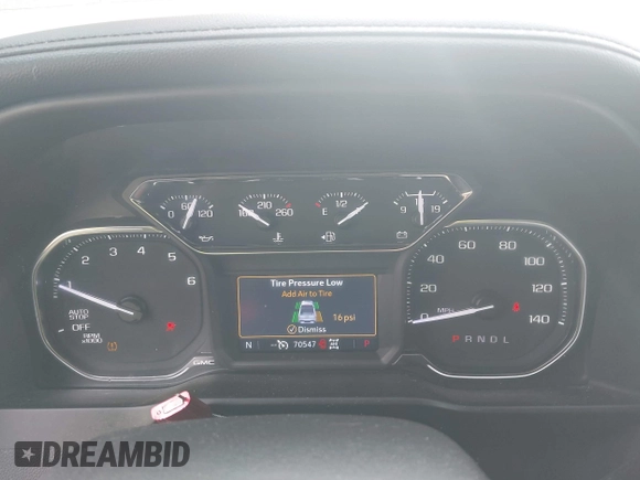 2021 GMC Sierra 1500 SLT z VIN 3GTU9DET8MG413416, wystawiony jako IAAI lot #41935465 z przebiegiem 70 547 mil mil oraz . Historia ofert i sprzedaży dostępna na DreamBid. Obrazek 7.
