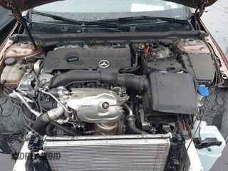 2023 Mercedes-Benz CLA 250 z VIN W1K5J4GB0PN329558, wystawiony jako IAAI lot #41776336 z przebiegiem 35 312 mil mil oraz . Historia ofert i sprzedaży dostępna na DreamBid. Obrazek 10.