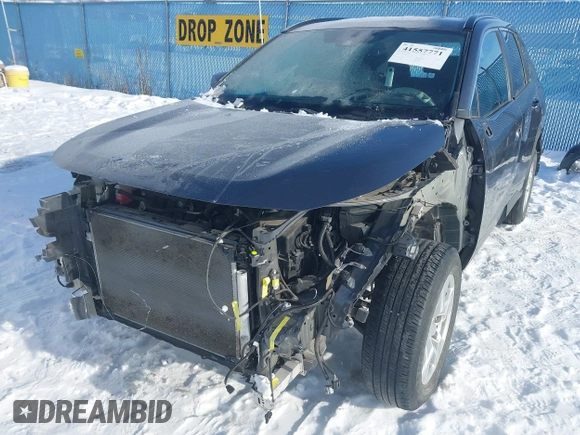 2021 Toyota RAV4 XLE with VIN 2T3P1RFV0MC244186, listed as a IAAI auction lot 41557771 with 33,205 mi miles and . Bid and sale history available at DreamBid. Image 6.