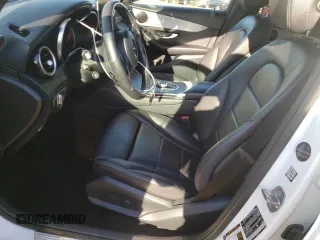 2019 Mercedes-Benz GLC with VIN WDC0G4KB1KF656137, listed as a Copart auction lot 73082562 with 35,893 mi miles. Bid and sale history available at carsss.com. Image 7.