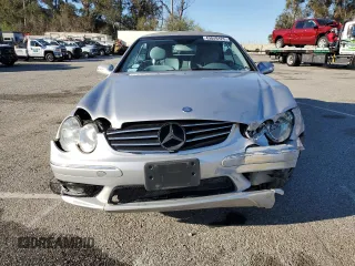 2005 Mercedes-Benz CLK 500 with VIN WDBTK75G55T041461, listed as a Copart auction lot 49849125 with 115,280 mi miles and Salvage title. Bid and sale history available at DreamBid. Image 5.