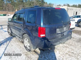 2011 Honda Pilot EX-L with VIN 5FNYF4H69BB051972, listed as a IAAI auction lot 41365646 with 228,123 mi miles and . Bid and sale history available at carsss.com. Image 3.
