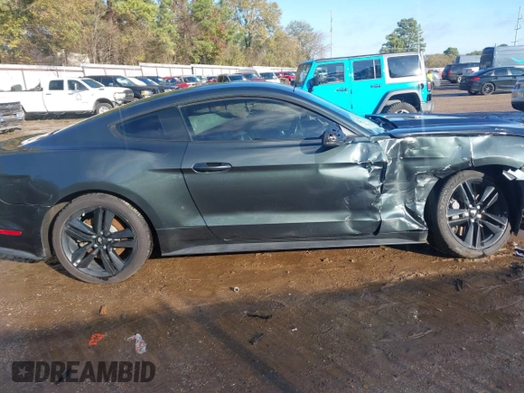 2016 Ford Mustang EcoBoost z VIN 1FA6P8TH1G5290015, wystawiony jako IAAI lot #41011870 z przebiegiem 97 547 mil mil oraz . Historia ofert i sprzedaży dostępna na DreamBid. Obrazek 13.