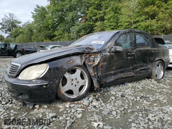 2000 Mercedes-Benz S-Class with VIN WDBNG75J2YA027054, listed as a Copart auction lot 71726724 with 0 mi miles and Salvage Title. Bid and sale history available at carsss.com. Image 1.