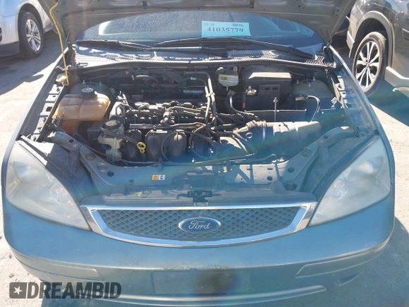 2006 Ford Focus S z VIN 1FAFP37N16W164037, wystawiony jako IAAI lot #41035779 z przebiegiem 251 770 mil mil oraz . Historia ofert i sprzedaży dostępna na DreamBid. Obrazek 10.