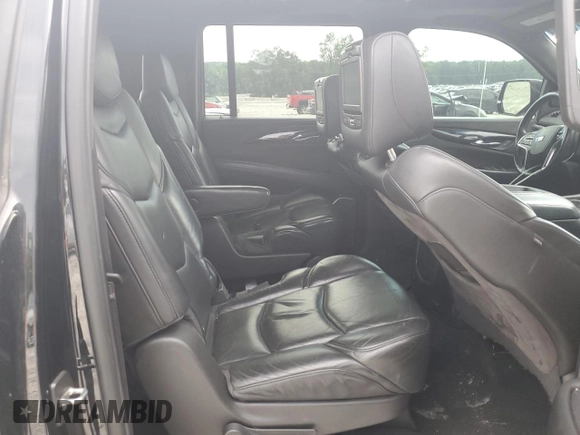 2016 Cadillac Escalade ESV Platinum z VIN 1GYS3KKJXGR363942, wystawiony jako Copart lot #61823675 z przebiegiem 132 959 mil mil oraz Szkoda całkowita • Salvage title. Historia ofert i sprzedaży dostępna na DreamBid. Obrazek 11.