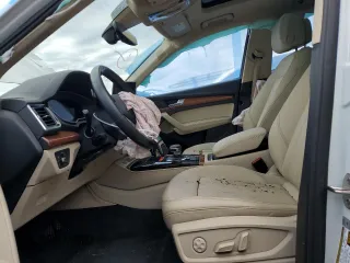 2021 Audi Q5 Premium Plus with VIN WA1E2AFY3M2137831, listed as a Copart auction lot 63879184 with 0 mi miles and Salvage Title. Bid and sale history available at carsss.com. Image 7.