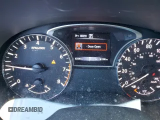 2018 Nissan Pathfinder SL z VIN 5N1DR2MM8JC664252, wystawiony jako Copart lot #47145385 z przebiegiem 62 508 mil mil oraz Szkoda całkowita • Salvage title. Historia ofert i sprzedaży dostępna na DreamBid. Obrazek 9.