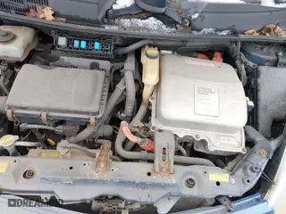 2005 Toyota Prius with VIN JTDKB20U553005556, listed as a IAAI auction lot 41941692 with 252,248 mi miles. Bid and sale history available at carsss.com. Image 10.