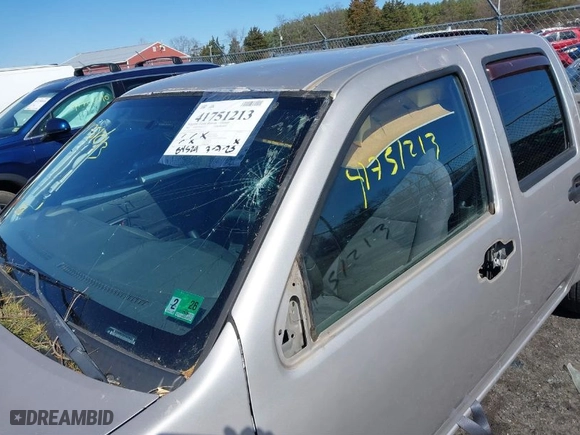 2005 Chevrolet Colorado 1SB LS Z85 with VIN 1GCCS136558275398, listed as a IAAI auction lot 41751213 with 84,529 mi miles. Bid and sale history available at carsss.com. Image 6.