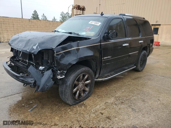 2008 GMC Yukon Denali with VIN 1GKEC63888J161093, listed as a Copart auction lot 46174865 with 0 mi miles and Salvage Title. Bid and sale history available at carsss.com. Image 1.