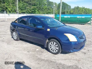 2012 Nissan Sentra S z VIN 3N1AB6AP9CL615086, wystawiony jako IAAI lot #42524043 z przebiegiem 300 000 mil mil oraz . Historia ofert i sprzedaży dostępna na DreamBid. Obrazek 1.