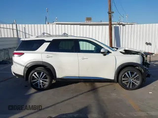 2024 Nissan Pathfinder Platinum with VIN 5N1DR3DHXRC207141, listed as a IAAI auction lot 41121674 with 23,110 mi miles. Bid and sale history available at carsss.com. Image 14.