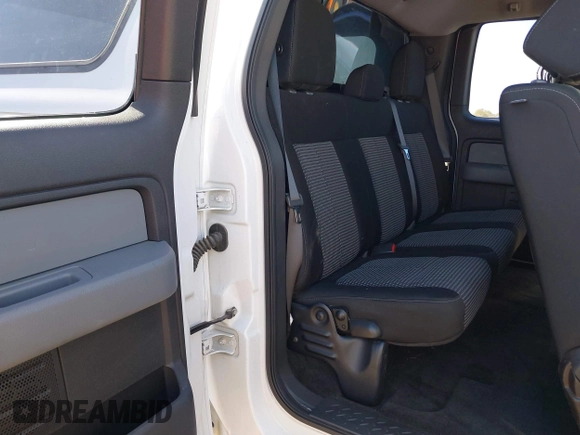 2014 Ford F-150 XL with VIN 1FTEX1CM5EKF92884, listed as a IAAI auction lot 41296929 with 1 mi miles. Bid and sale history available at carsss.com. Image 8.