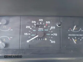 1993 Ford Ranger STX z VIN 1FTCR14A6PPB80601, wystawiony jako IAAI lot #42436006 z przebiegiem 59 656 mil mil oraz . Historia ofert i sprzedaży dostępna na DreamBid. Obrazek 7.