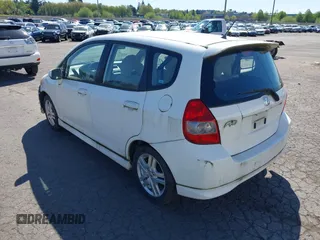 2007 Honda Fit Sport with VIN JHMGD38647S016342, listed as a IAAI auction lot 42058078 with 149,085 mi miles. Bid and sale history available at carsss.com. Image 3.