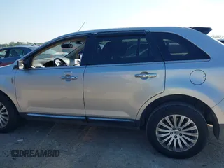 2012 Lincoln MKX with VIN 2LMDJ6JK3CBL08185, listed as a IAAI auction lot 42079548 with 321,452 mi miles and . Bid and sale history available at DreamBid. Image 14.