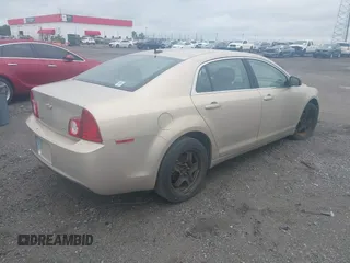 2009 Chevrolet Malibu 1LS with VIN 1G1ZG57B79F260941, listed as a IAAI auction lot 42157902 with 188,112 mi miles and . Bid and sale history available at DreamBid. Image 4.
